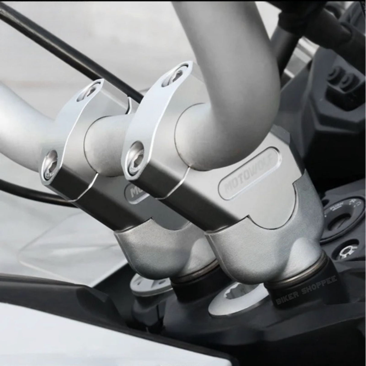 MOTOWOLF HANDLE RISER (SILVER)