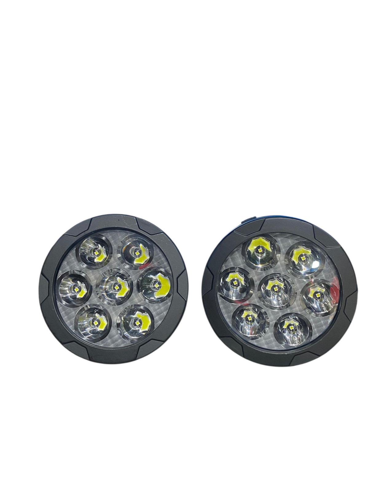 HJG New 7 LED 140W Projector CREE Combo Round Foglight with Yellow Cover 140W 7 LED HJG 140W 5 LED CREE 2 LED Projector 7 LED Foglight Car Accessories Led Headlights Lights Led Fog Lights For Motorcycle Car SUV Lights, Set of 2 with Wiring Harness Kit