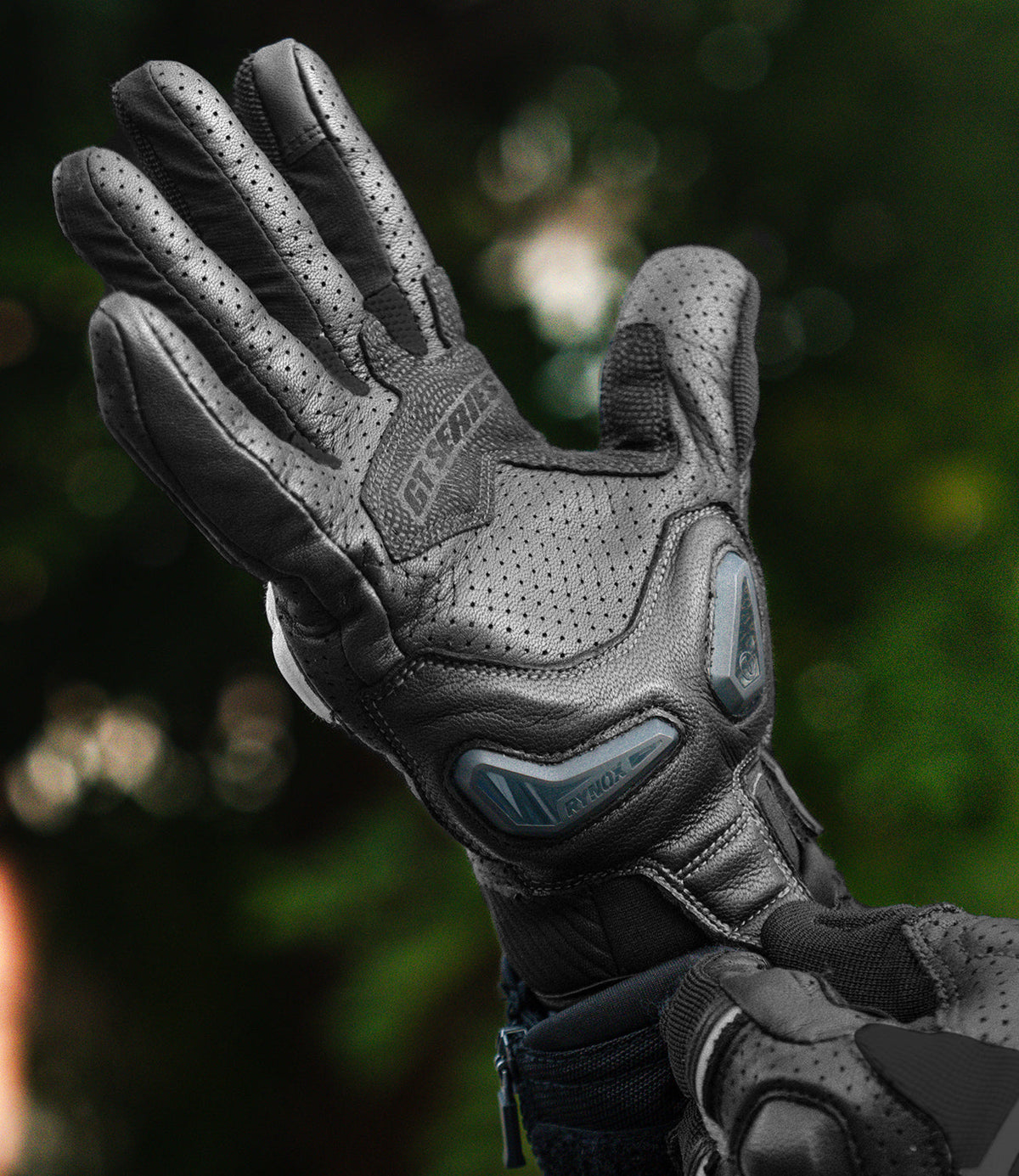 Rynox air gt 2 gloves