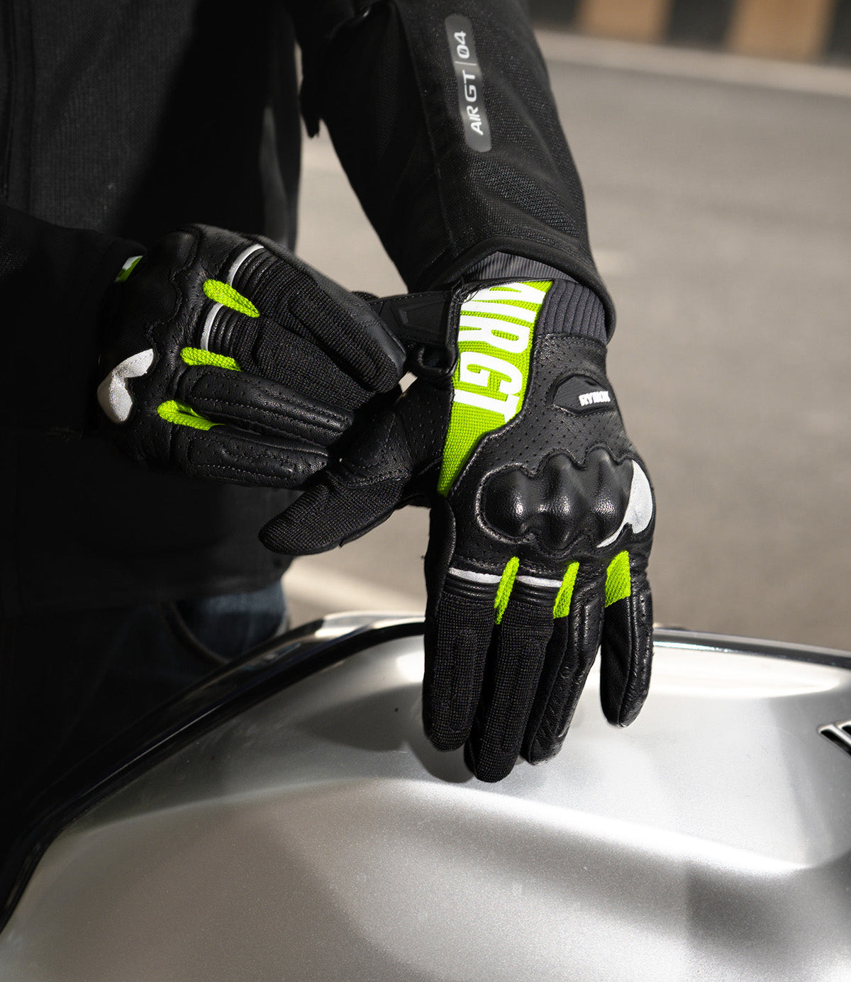 Rynox air gt 2 gloves