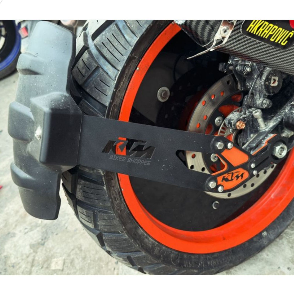 KTM REAR TYRE HUGGER DUKE/ADV