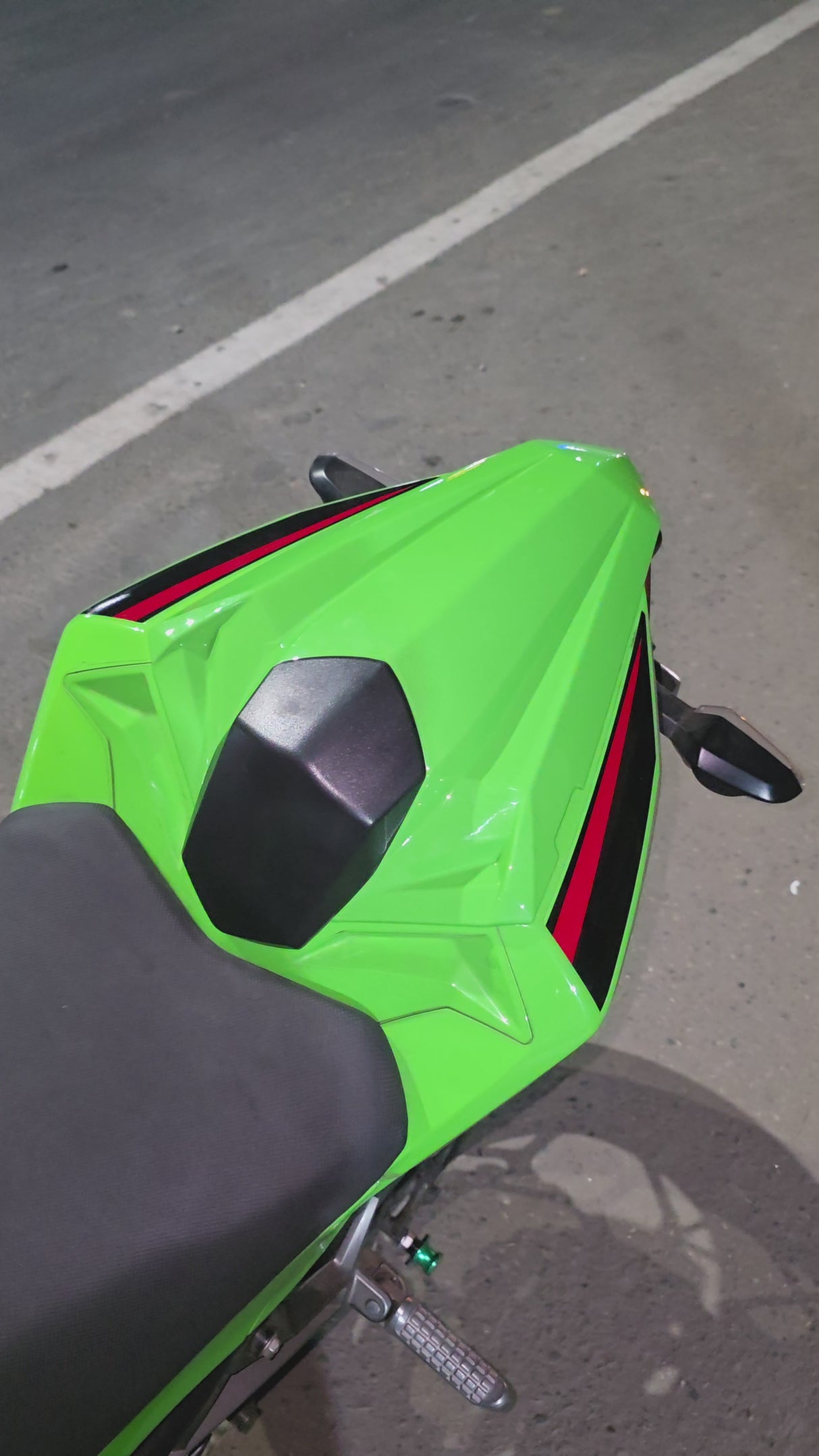 Ninja 300 seat cowl