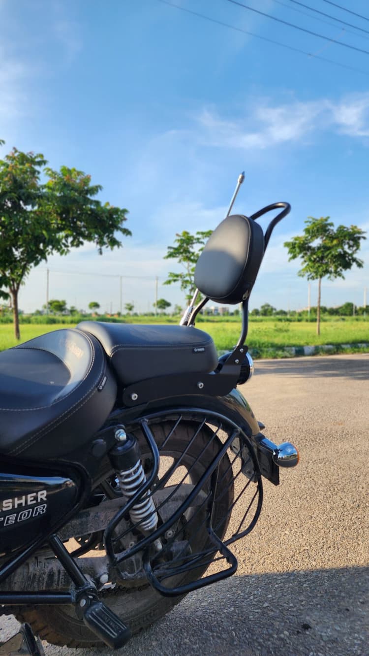 Sissy bars for royal enfield by bykology