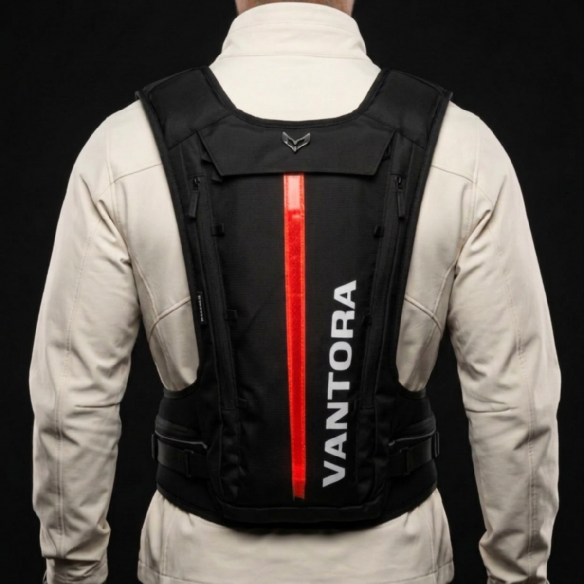 Lumo 5L Backpack + 2L Hydration bladder